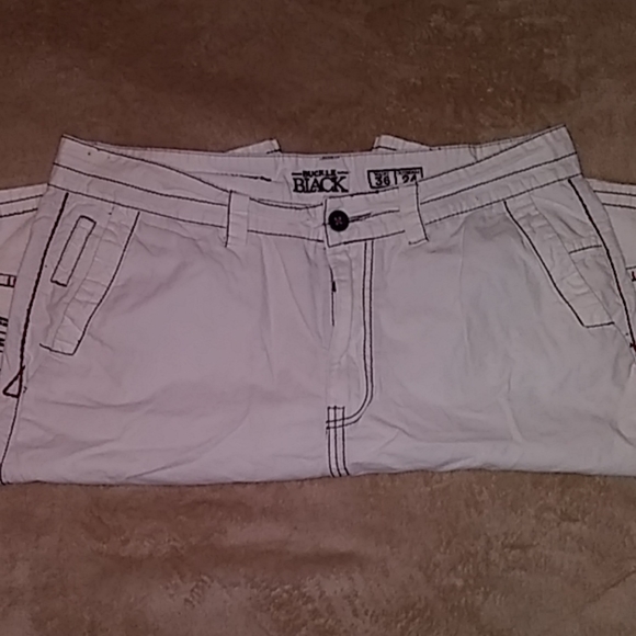 Buckle Black Exclusive Athletic Cargo Shorts - Picture 4 of 6